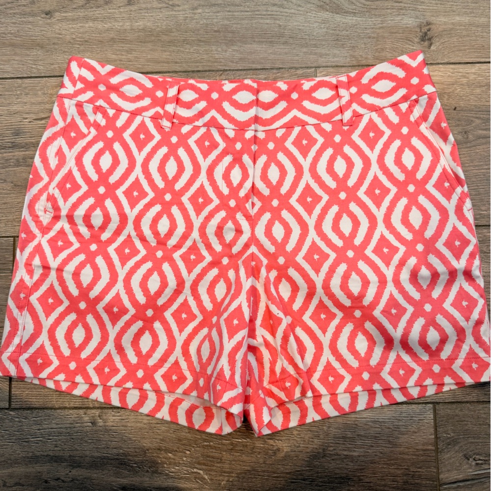 Vineyard Vines Coral and White Patterned Women’s Shorts